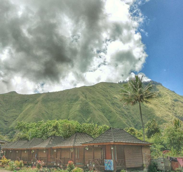 Puncak Rinjani Lodge Sembalunlawang Eksteriør billede